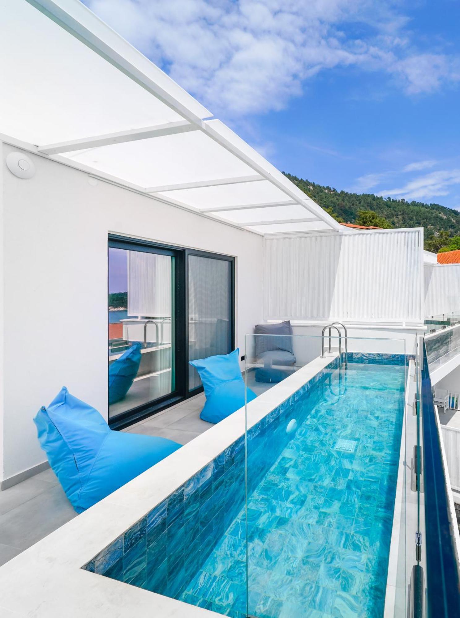 Mythodea Prive Luxury Suites クリッシ・アモウディア エクステリア 写真