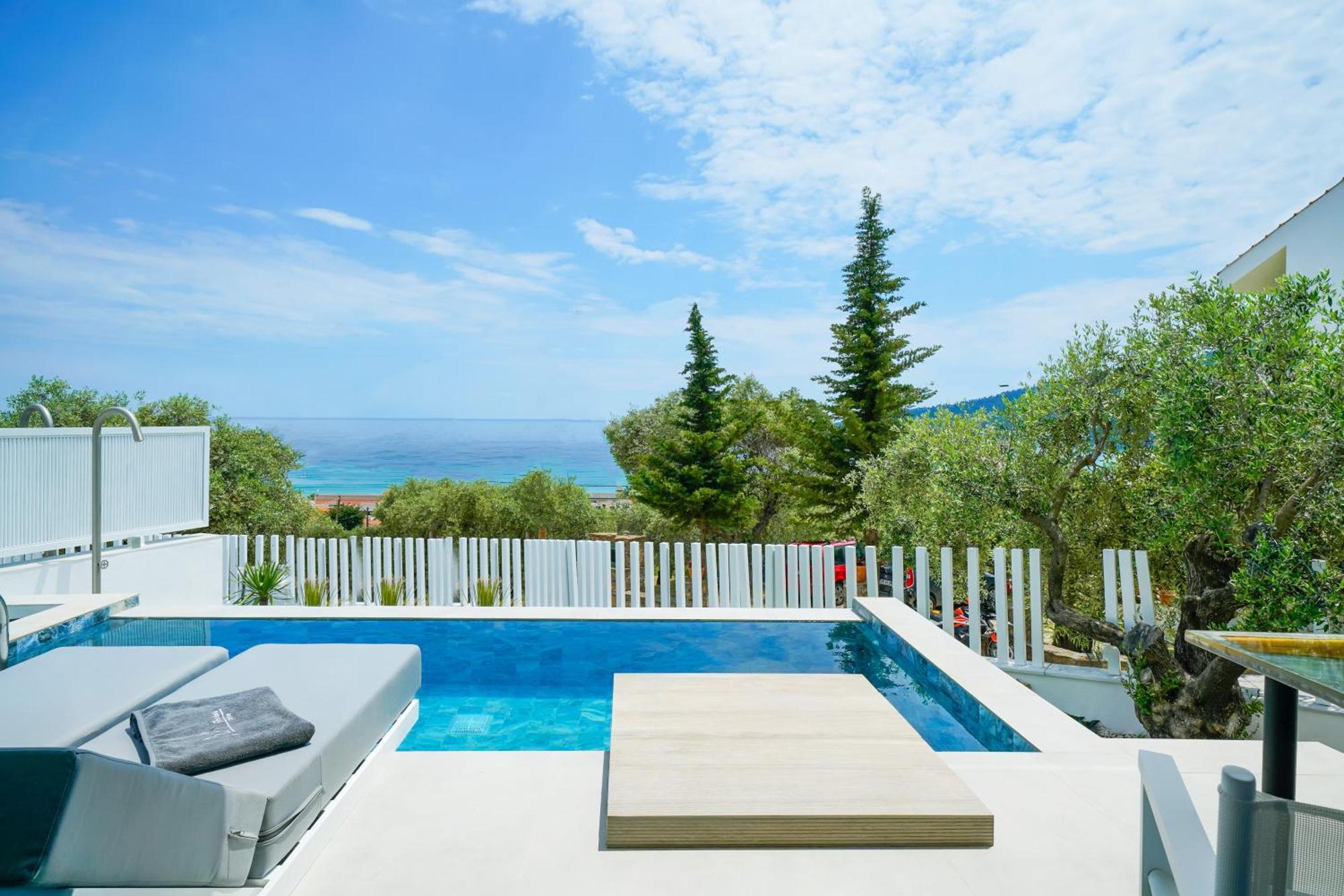 Mythodea Prive Luxury Suites クリッシ・アモウディア エクステリア 写真